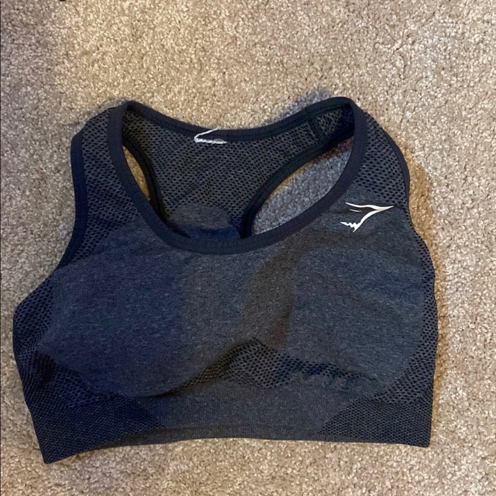 Gym shark sports bra activewear